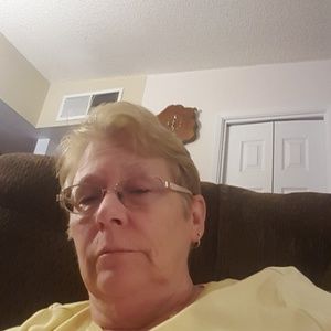 Meet your Posher, Linda